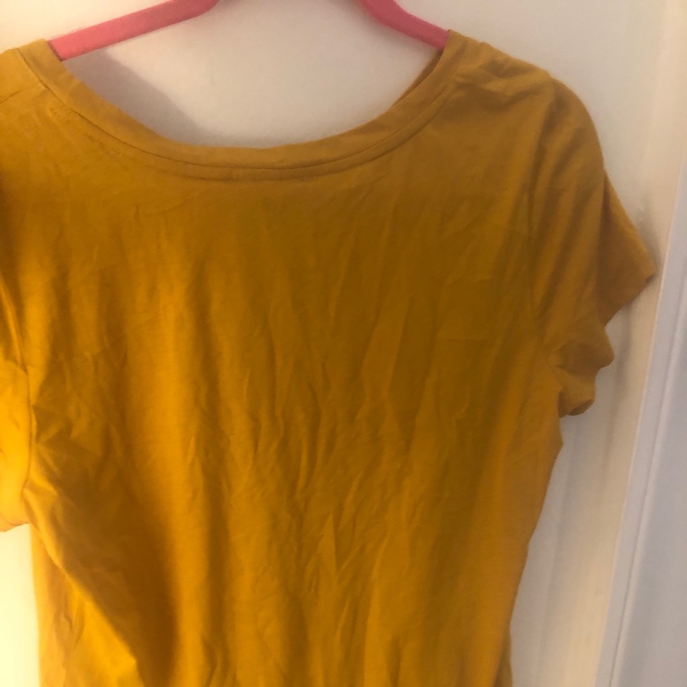 Anthropologie T shirt - Picture 2 of 2